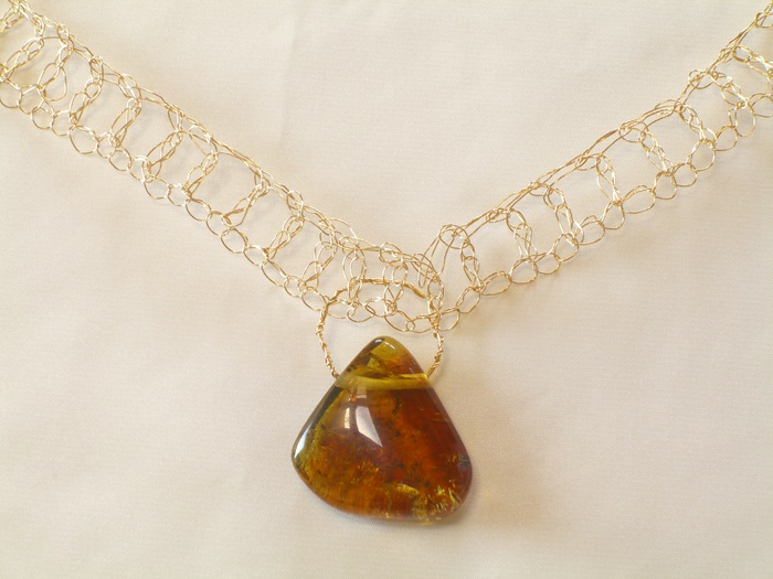 goldambertriangle231detail